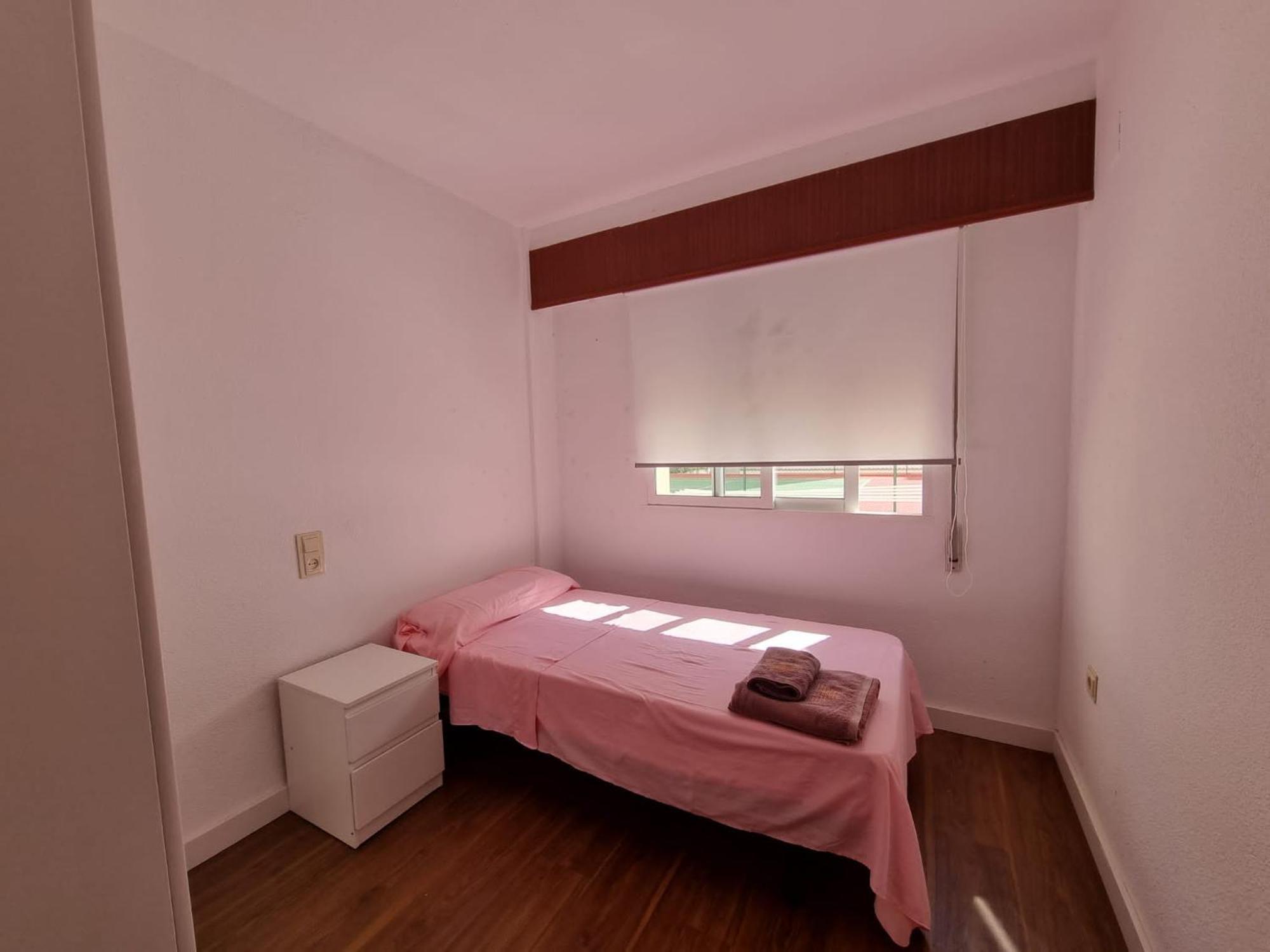 Apartamento En Alquiler Parque 8, Playa De Gandia Exteriér fotografie